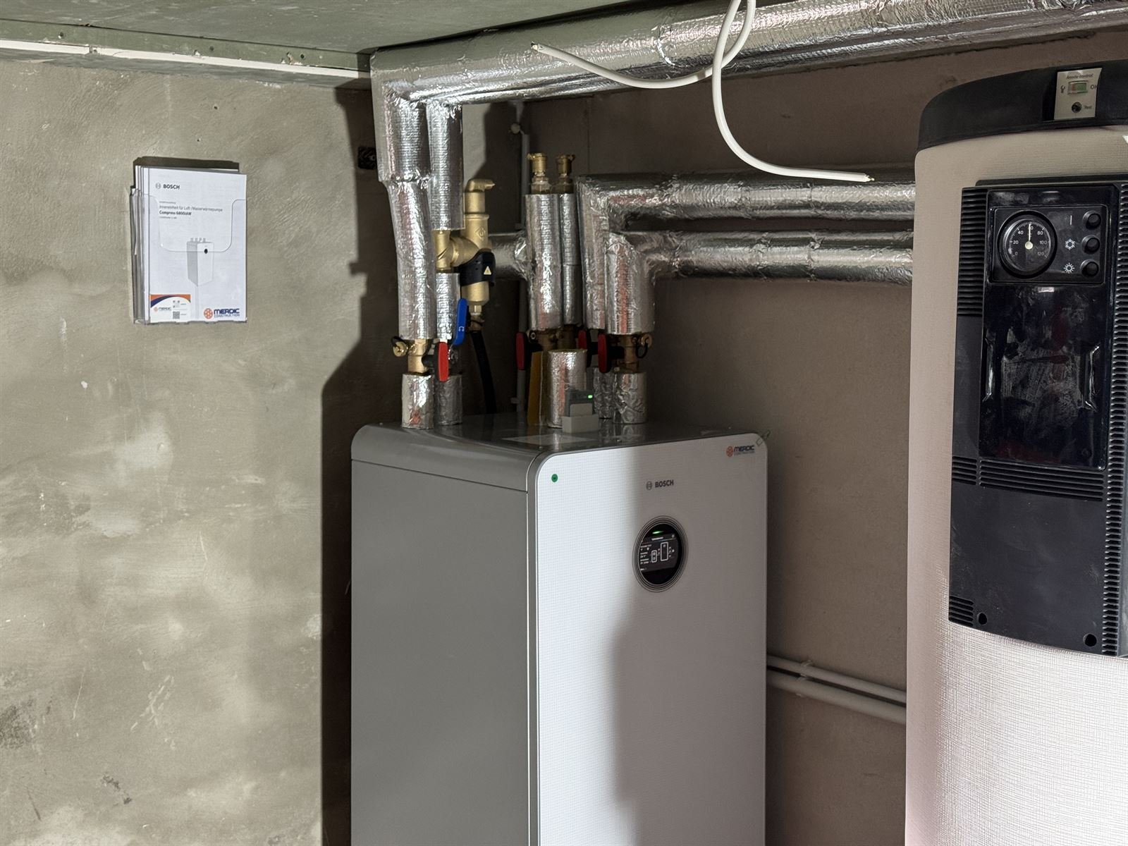 Bosch-Inneneinheit mit Hydraulik in Borchen